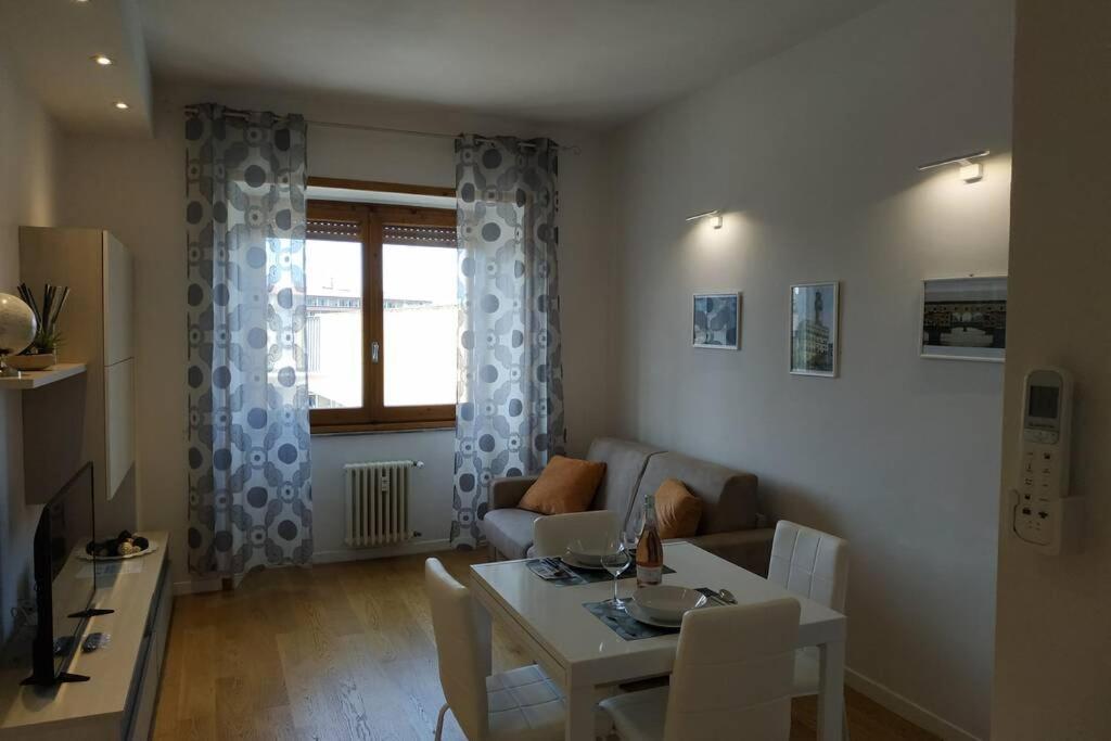 Shelley Apartamento Florencia